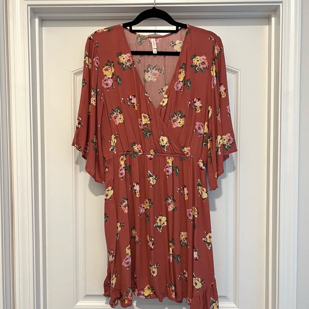 Xhilaration Dress. Pink Floral. Juniors Size- Small.